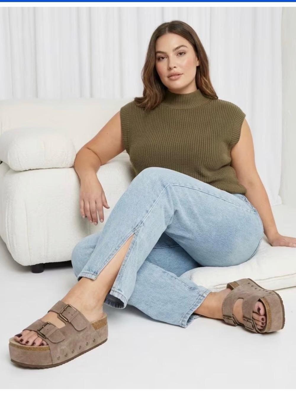 Cushionaire Guru Platform Double Buckle Sandals.
Women’s Size 8 1/2.